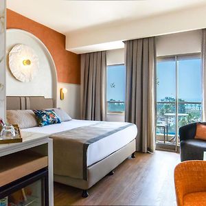 Camera standard con letto king size